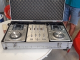 EQUIPO DE MUSICA MALETA