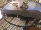 SE VENDE MALETíN/ FUNDA DE VIOLíN
