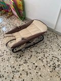 SE VENDE CANGURO Y MESEDOR
