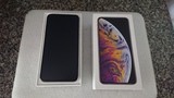 IPHONE XS MAX 64GB PLATA.