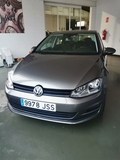 VOLKSWAGEN - GOLF
