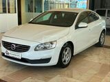 VOLVO - S60 2.0 D2 MOMENTUM