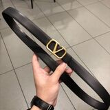 CINTURON VALENTINO NEGRO DE 2.5 CON HEBI