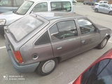 OPEL - KADETT