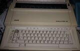 VENDO MáQUINA OLIVETTI ELéCTRICA E515-II