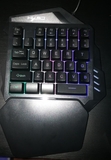 VENDO TECLADO GAMER