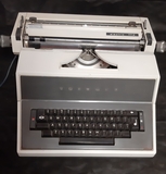 MáQUINA ESCRIBIR