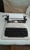 MAQUINA DE ESCRIBIR