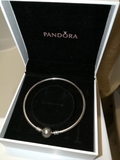 PULSERA RíGIDA ORIGINAL DE PANDORA.